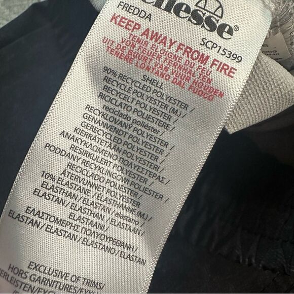 NWOT Ellesse Black lightweight Track Jogger Pants zip ankles recycled material 6 - Picture 7 of 7